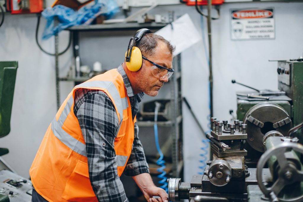 Hearing protection at work | Industrial earmuffs